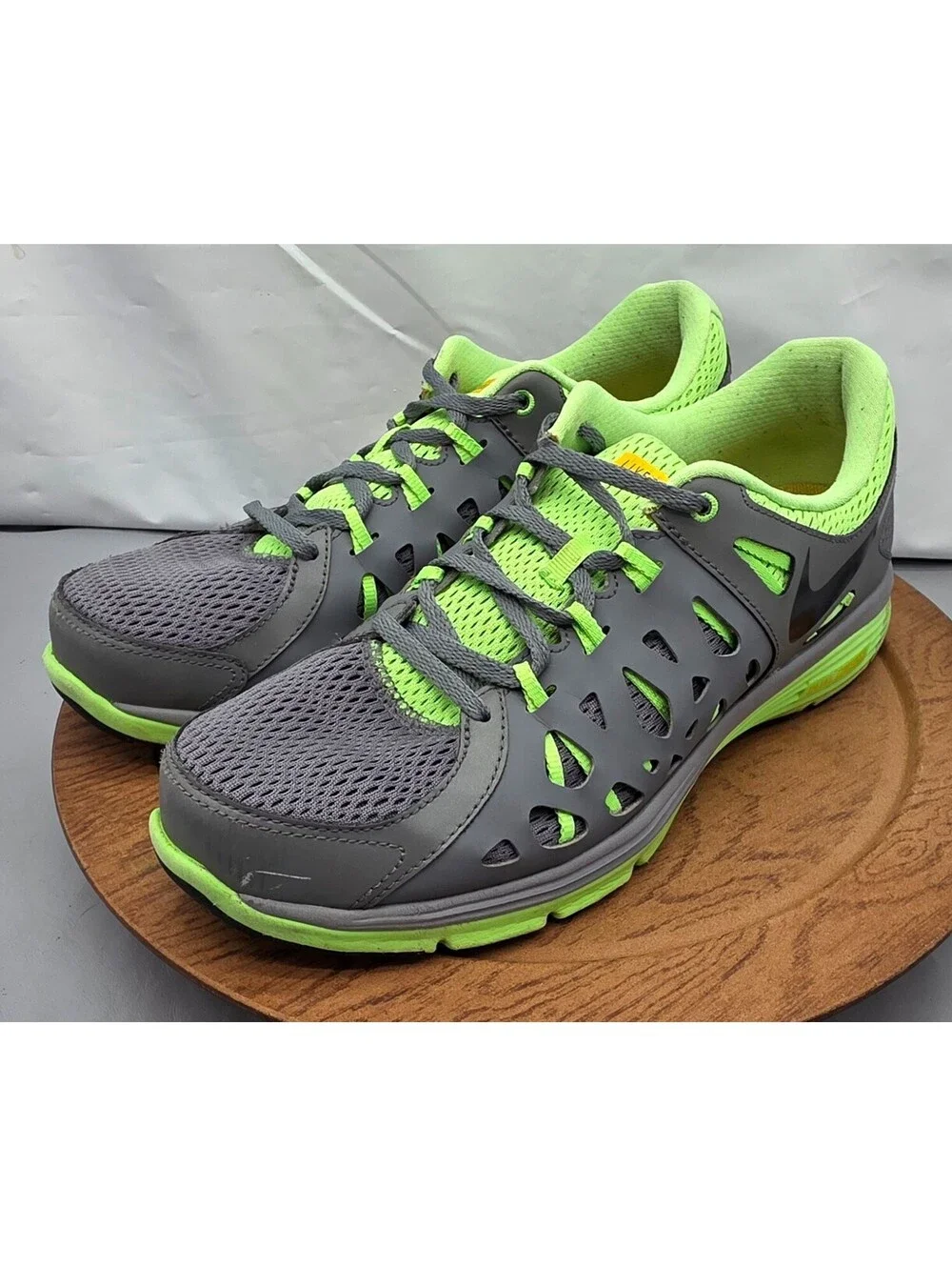 🔥Nike LIVE STRONG Dual Fusion 599180-001 Athletic Sneakers Grey Green Men Sz 11